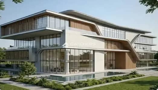 Standalone villa in a prime location in Obour City, Murtaqa El Obour compound