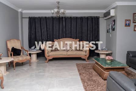فرصه قويه لامتلاك شقه بتشطيبات سوبر لوكس في واحده من اميز مواقع مدينتي B11 وسعر لقطه Madinaty B11