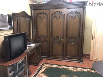 شقة بكمباوند ضباط الماظة  مفروشة بالكامل بالتكييفات
