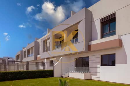 منطقة المستثمرين - العاصمة الإدارية الجديدة في قلب النهر الأخضر مباشرة