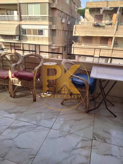Side street off Sheikh Mohamed Refaat St. - In front of Heliopolis Court - Heliopolis - Cairo, Egypt