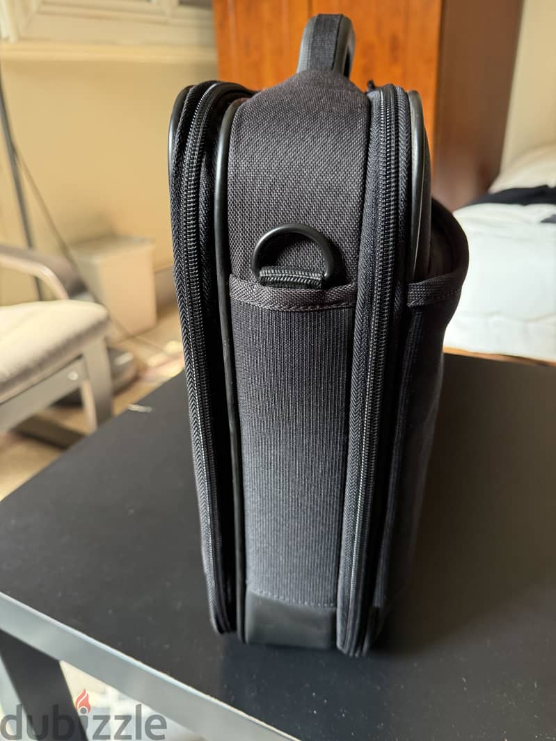 Samsonite laptop bag 4