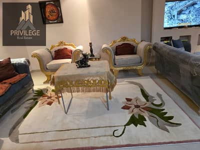 Furnished apartment for rent in Sector 13, 3 bedrooms and 2 bathrooms, fully air-conditioned, ready to move in. Furnished apartment for rent in Sector 13, 3 bedrooms and 2 bathrooms, fully air-conditioned, ready to move in.
