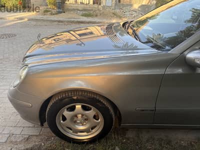 Mercedes-Benz E280 2006