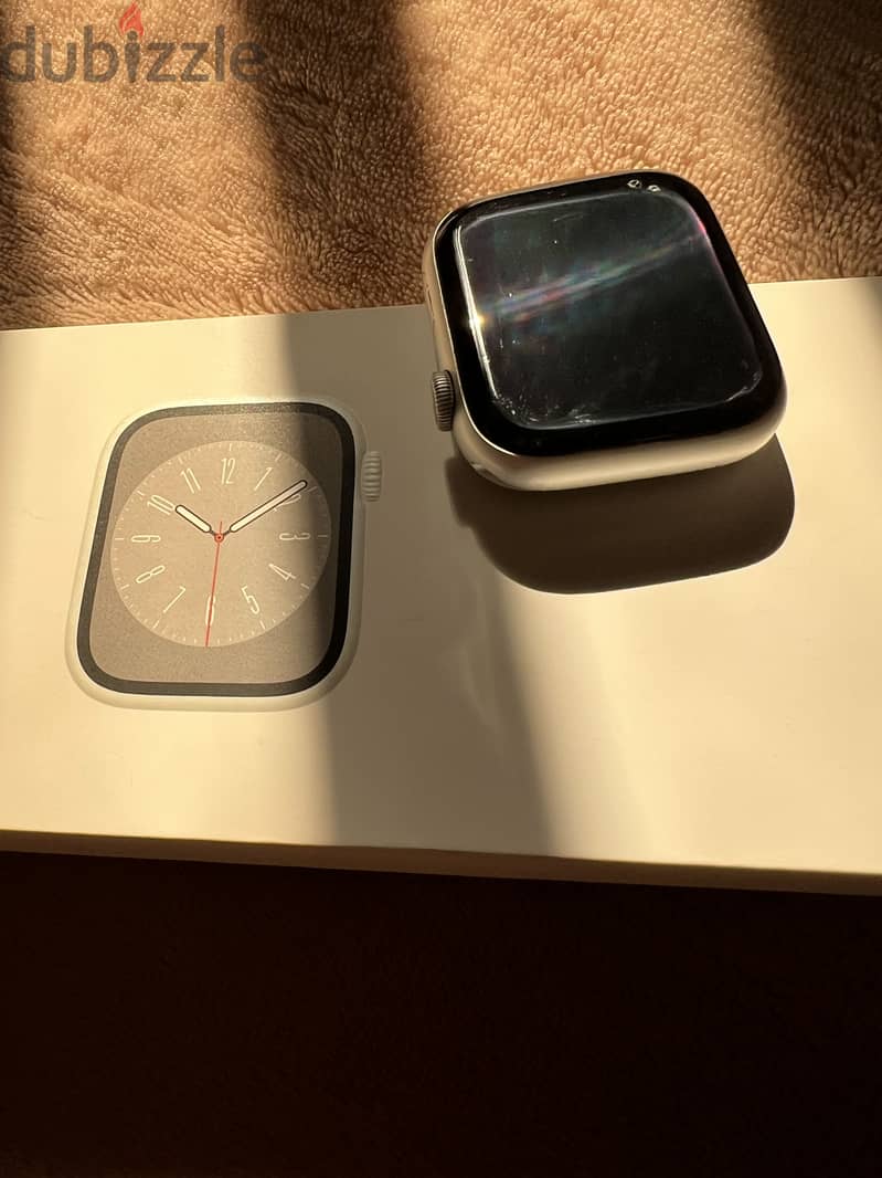 Appel watch series 8 perfect condition 1