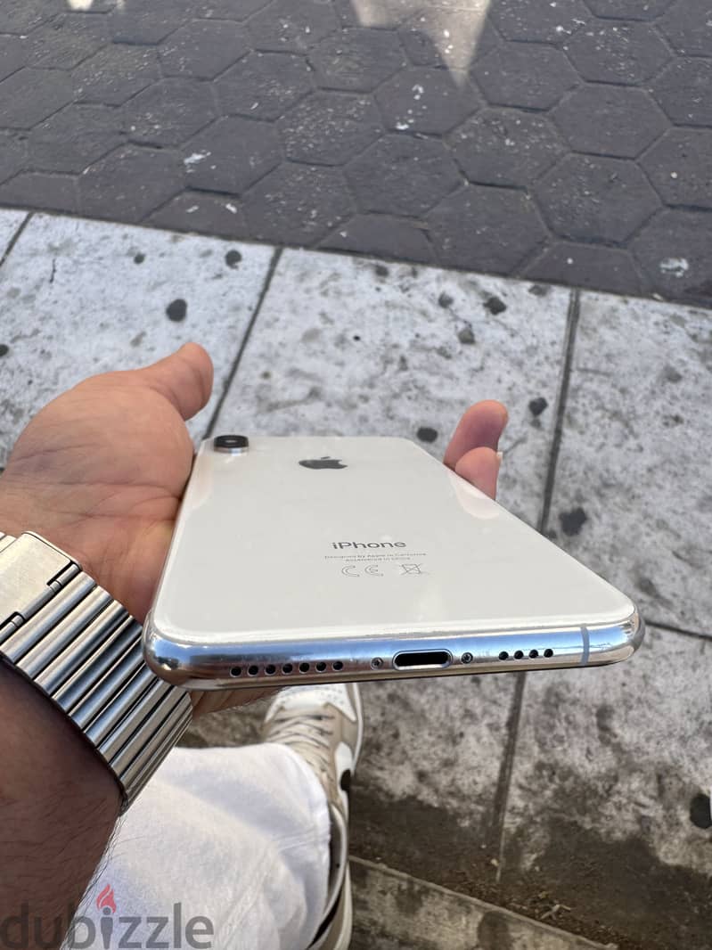 Apple - iPhone XS Max 2