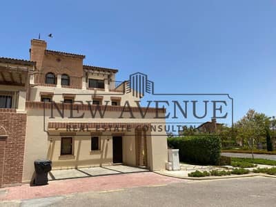 توين هاوس للبيع في Marassi Verona | 450 متر مباني | 480 متر أرض | 5 غرف نوم | فيو لاجون
