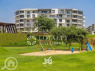 فرصة مميزة لامتلاك شقة بمساحة واسعة وتقسيم عملي داخل مرحلة Lake Park.