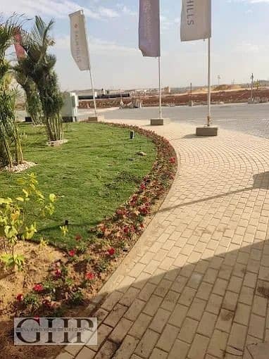 للاستلام الفوري شقة للبيع في بالم هيلز كابيتال جاردنز Palm Hills Capital Gardens Mostakbal City