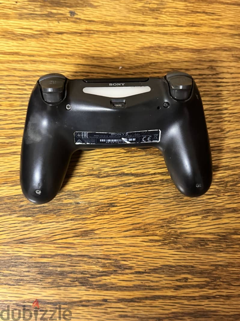 Play station 4 6