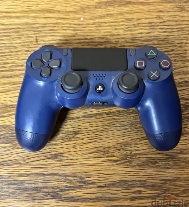 Play station 4 10