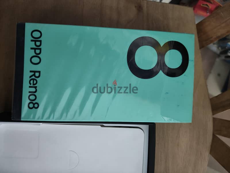 اوبو موديل  رينو ٨ 1