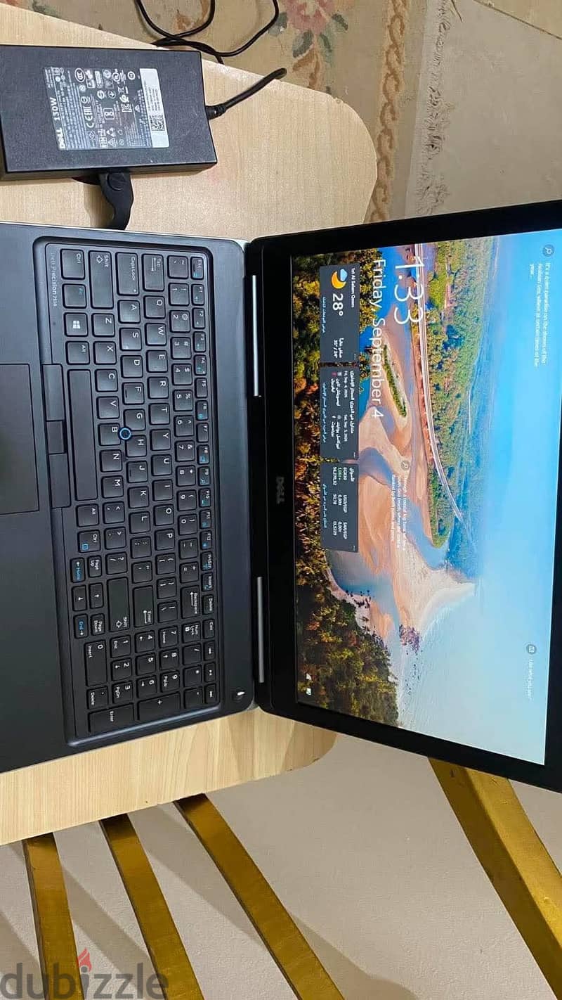 Dell precision 7510 Laptop 4