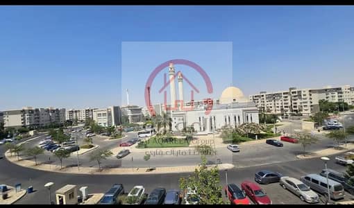 للبيع في مدينتي شقه 140 م فيو الخدمات وشارع بحري صريح خالصه كاش