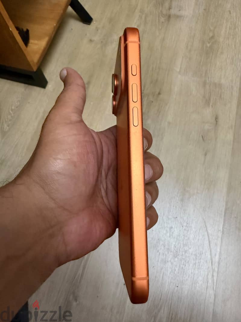 Apple - iPhone 17 Pro Max 2