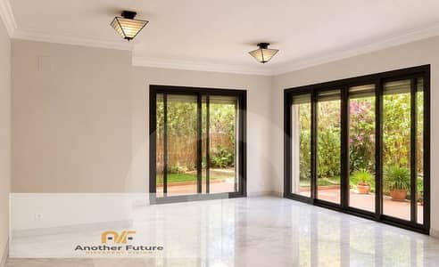 An exceptional townhouse opportunity in a prime-location compound in Sheikh Zayed, situated on Dahshur Link Road.