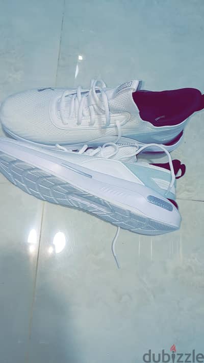 PUMA R78 أصلي – مقاس 45 – أبيض – حالة ممتازة