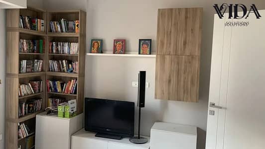 للبيع شقة 164 متر مفروشة بالكامل في Village West – الشيخ زايد