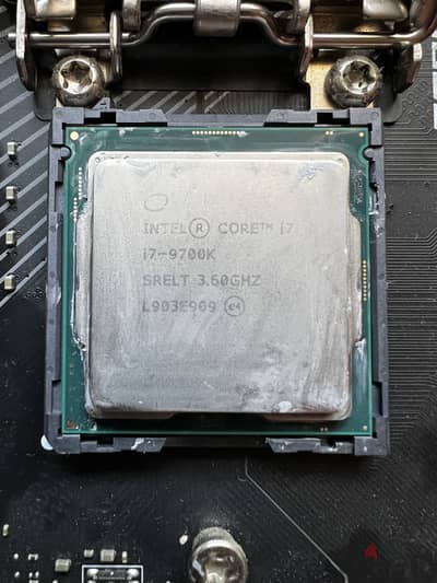 Intel Core i7-9700k