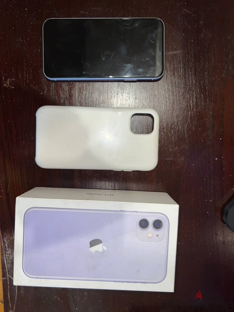 Apple - iPhone 11 2