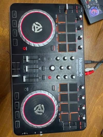 Numark mixtrack pro 2