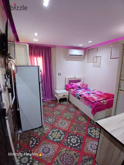 أستديو  سنجل فرش VIP للإيجار في مدينة ستة اكتوبر الحي الأول