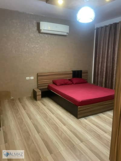 Furnished apartment with super deluxe finishing, 150 square meters, for rent in Al Banafseg Buildings, First Settlement, near 90th Street.