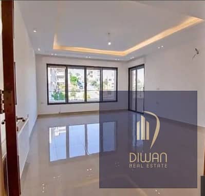 Prime location apartment facing Cairo Airport, direct on Suez Road! Major cash discount for a limited time.