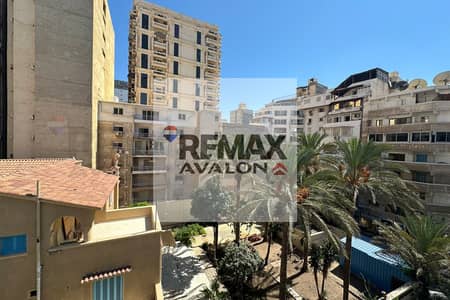 Administrative villa for rent 450 m Loran (off Sh. Shaarawy)
