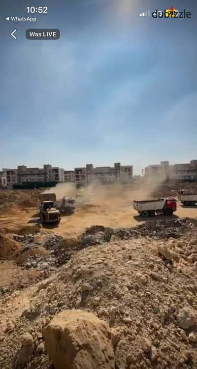 NEW LAUNCH VILLAGIO GRAY – WEST CAIRO  Own a townhouse in MODON Developments' newest project, located directly on the Dahshour Link, adjacent to Wadi