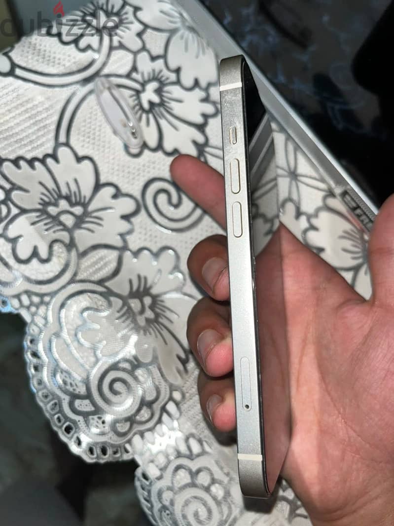Apple - iPhone 13 5