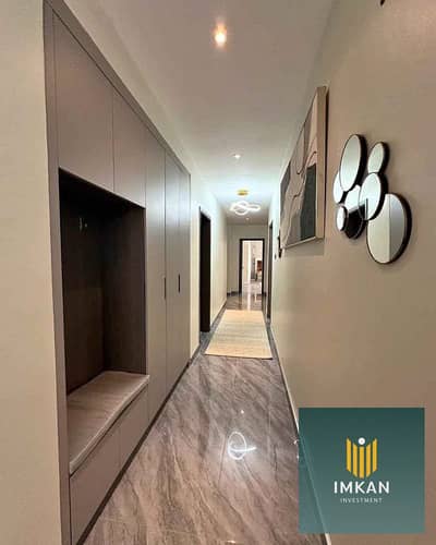 Apartment for sale in the ALJAR compound, El Shorouk City—located next to Madinaty and Sodic East. It features "super-lux" finishing and is available