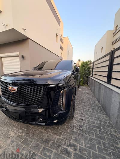 Cadillac Escalade Platinum Sport ESV 2025 - Ghandour Auto استلام فوري