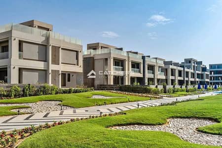 Fully finished townhouse in a prestigious location, villa compound (Patio Town), next to Mivida and the American University
