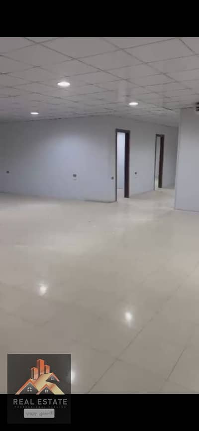 For rent, a licensed administrative headquarters, Joseph Tito, the main view of the airport.