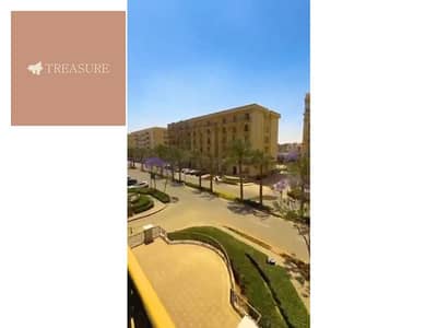 semi furnished Apartment for sale in Hyde Park - new cairo