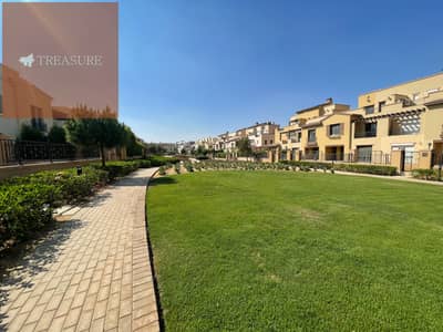 furnished Twinhouse for rent in Mivida - new cairo