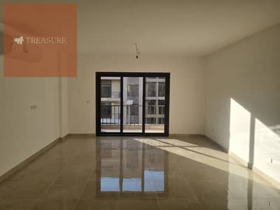 semi furnished Apartment for rent in Fifth Square - Al Marasem - new cairo