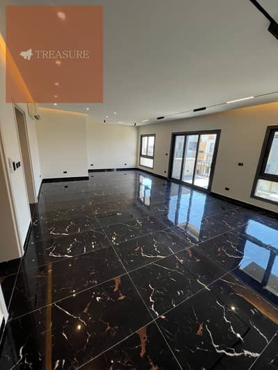 semi furnished Apartment for rent in Eastown - new cairo