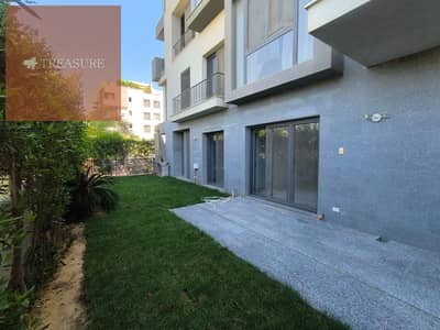 semi furnished Apartment with garden for rent in Eastown -new cairo
