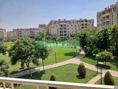 شقة 96م للبيع كاش في مدينتي B7 – وايد جاردن