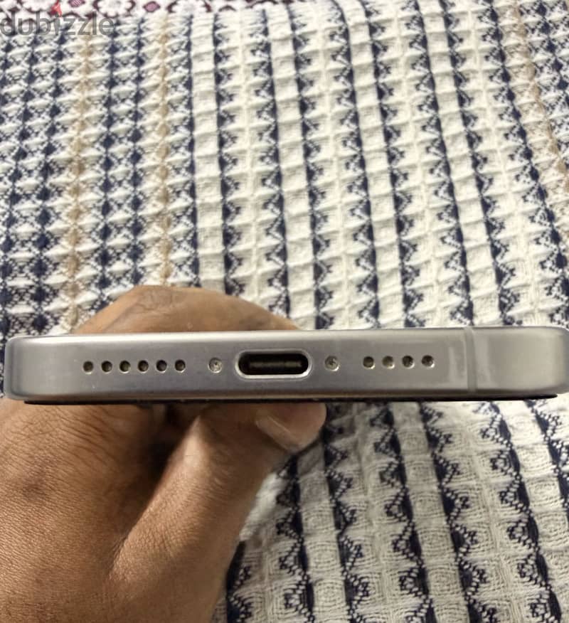 Apple - iPhone 15 Pro Max 1