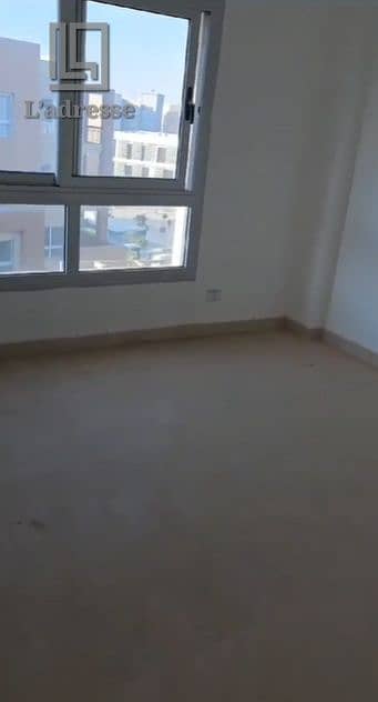  Exceptional Opportunity! Apartment with Garden & Park View for Sale in Madinaty B8 
