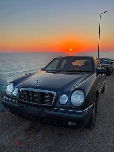 Mercedes-Benz E200 1996 Elegance