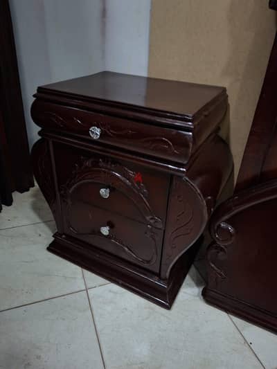 غرفه نوم كلاسيك فاخره