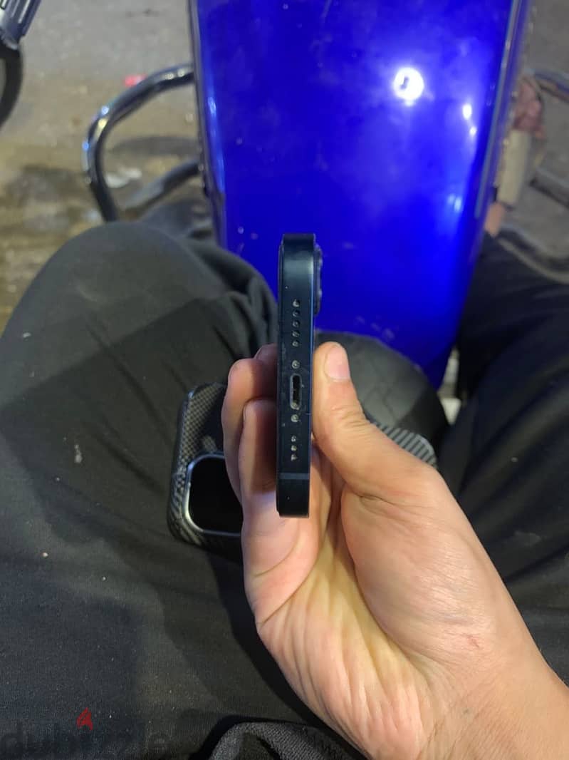 Apple - iPhone 13 1