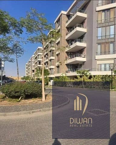 بخصم 50% امتلك شقتك امام مطار القاهرة دايركت علي طريق السويس بفيو خيالي علي لاندسكيب ولاجون