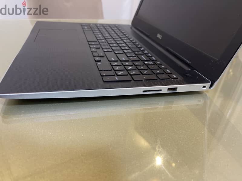لابتوب DELL 5