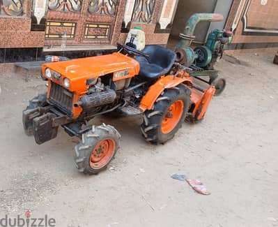 معدات زراعية للبيع