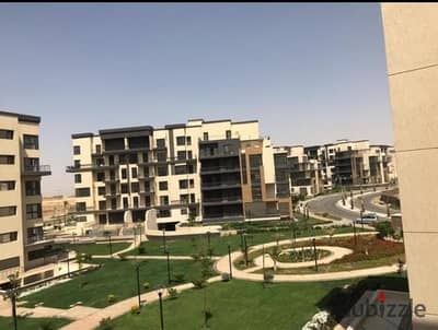 Apartment for sale in Madinaty, B14, 4th floor, 167 sq m, panoramic view of the flood channel overlooking Wide Garden and Mega Mall. Prime location. B